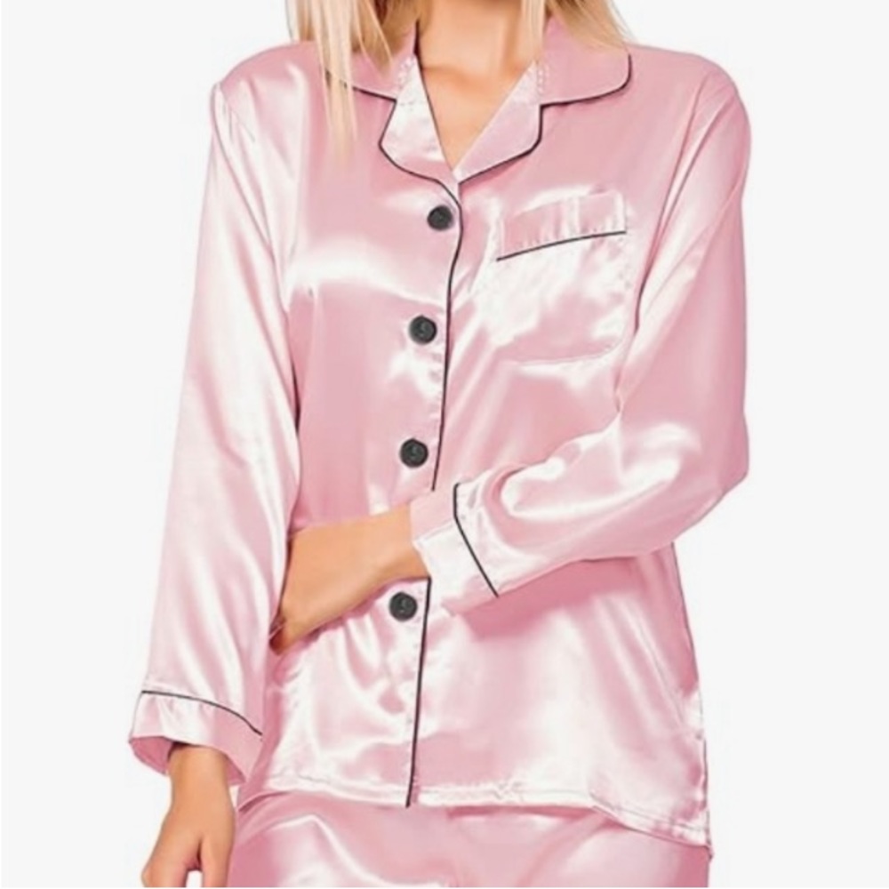Soft Pink & Black Silky Satiny PJ’s Long Sleeves & Long Pants NWT size L